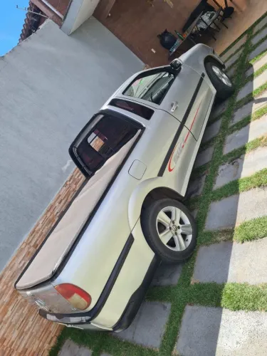 Volkswagen Saveiro 1.6 MI/ 1.6 MI Total Flex 8V (álcool) 2002