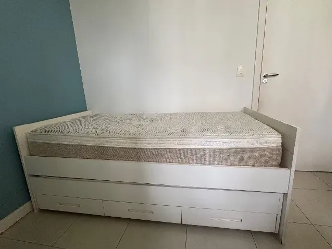 Bicama de solteiro com gavetas e colchões