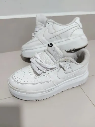 Court vision branco