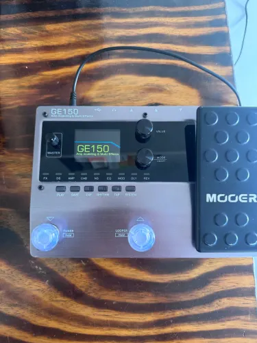Pedaleira Mooer Ge-150