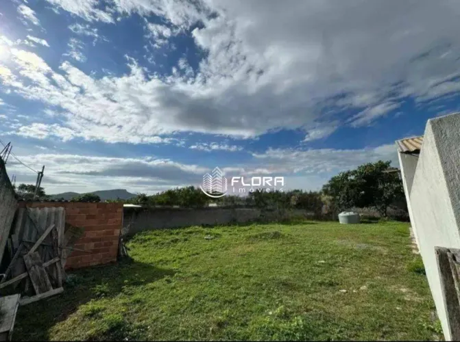 Terreno à venda, 280 m² por R$ 450.000,00 - Itaipu - Niterói/RJ