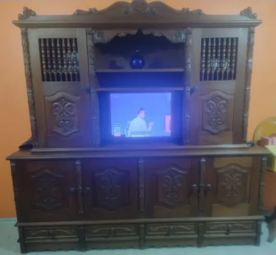 Balcão oratório em cerejeira