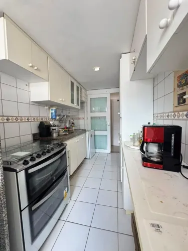 Vendo Apartamento no Ed. Porto Alegre Renascença
