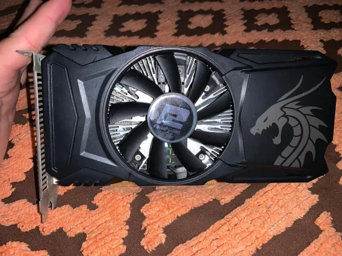 Placa de Vídeo RX 560 4Gb PowerColor (COM DEFEITO)