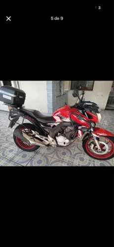 Peças e acessórios para moto