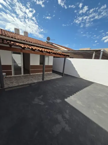 Casa 2 quartos no Vale dos Reis | 2 quartos | Garagem para 2 carros