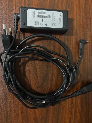 Carregador Original Samsung 19v 2.1a 40w Ad-4019p