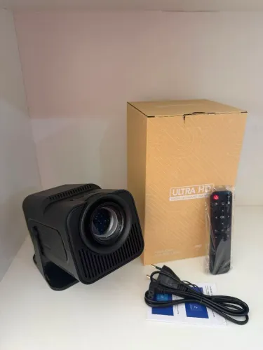 Mini Projetor Y320 Pro Hd 4k Android 11 Tela Cinema Portátil