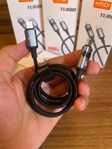 Cabo USB-C para USB-C KAIDI 100W Turbo com Display LED