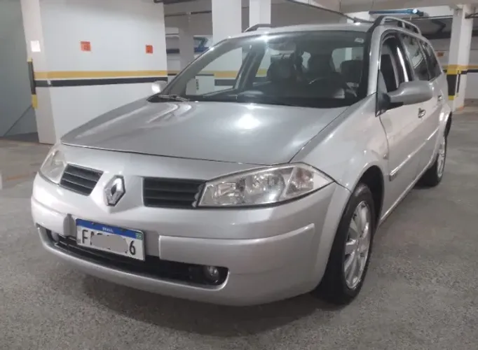 Renault Megane Grand Tour Dynam. Hi-flex 1.6 16V 2012