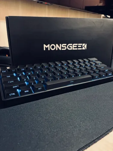 Teclado Magnético AKKO MoonsGeek fun60