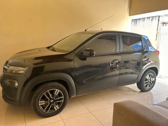 Renault Kwid Intense 1.0 Flex 12V 5P Mec. 2023