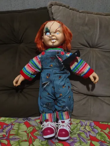 Boneco chucky original importado.