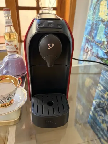 CAFETEIRA 3 CORAÇÕES