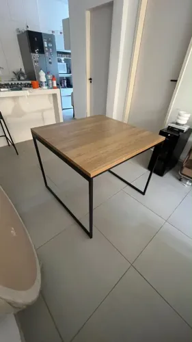 Mesa quadrada 90x90