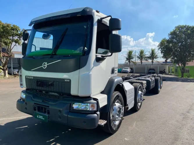 Volvo Vm 330 2020