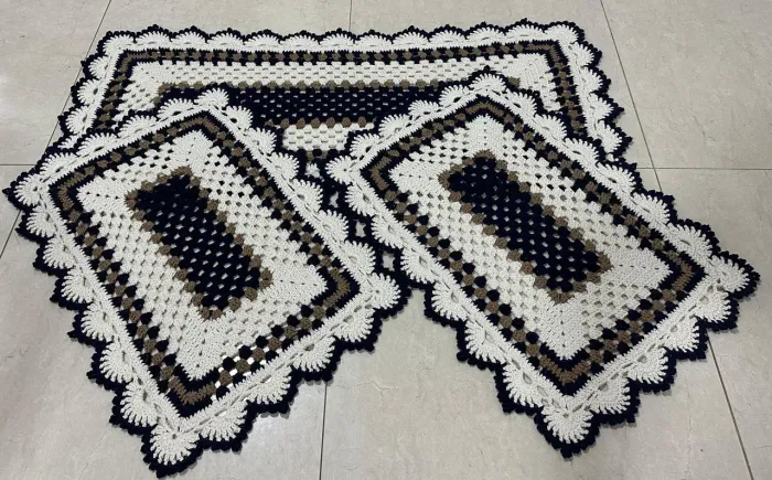 Conjunto de Tapetes de Crochê 