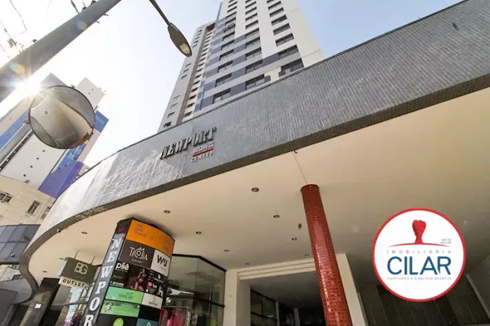 Imobiliária Cilar Aluga Conjunto Comercial no Centro com 45,65m², Ref. 05487.001-CILAR