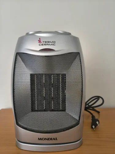 Aquecedor Mondial Termo Ceramic A-05 1500W 220V - Funcionando