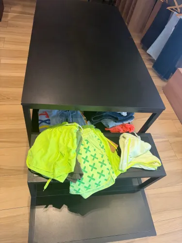 Mesa de roupas