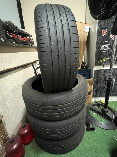 Pneus 205/45 r18