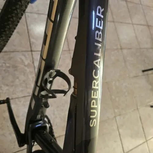 Bicicleta Trek Supercaliber Carbono
