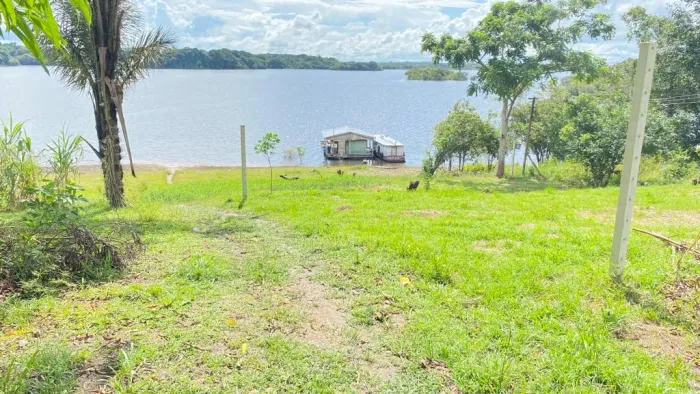 Terreno barco e flutuante no Puraquequara