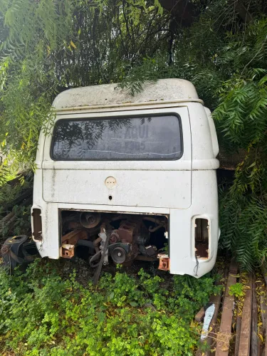 Peças Lataria Kombi 2012