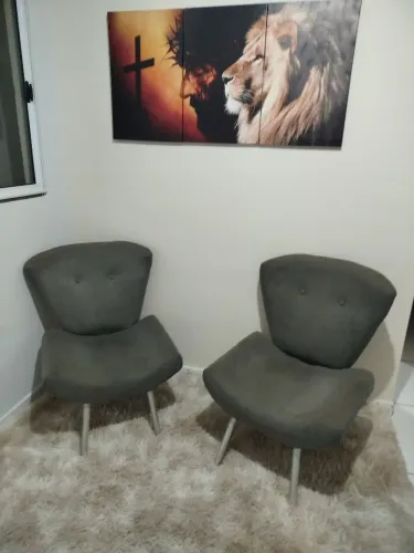 Vendo par de poltronas para sala