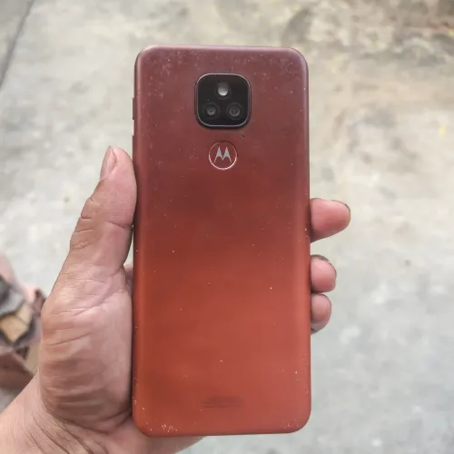 Moto E7 plus