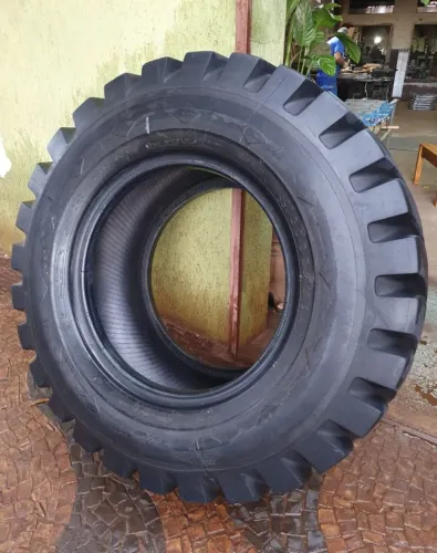 Vendo Pneu de trator para Academias e Crossfit 145 Kg