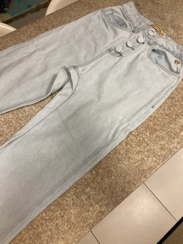 Calca jeans clara feminina