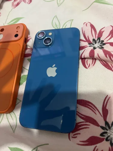 IPhone 13 azul