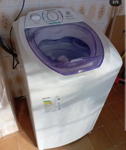 Máquina de lavar Roupa Eletrolux 8KG Bem NOVINHA FAÇO ENTREGA