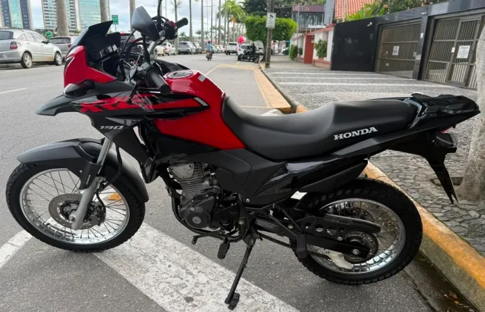MOTO HONDA XRE 190 - 22/23