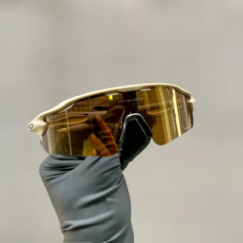 Óculos Oakley C33CA