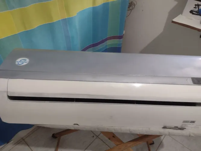 Ar-condicionado Admiral split inverter