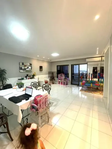 Edificio Solar da America - Apartamento Alto Padrão no condomonio Solar D´America em Cuiab