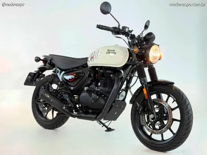 ROYAL ENFIELD HUNTER 350 DAPPER WHITE 2026