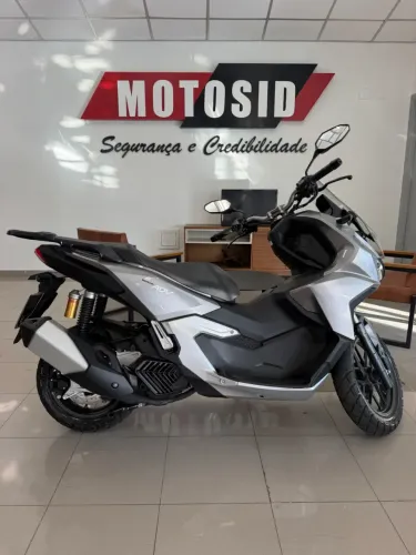 HONDA ADV 160 CINZA 2026