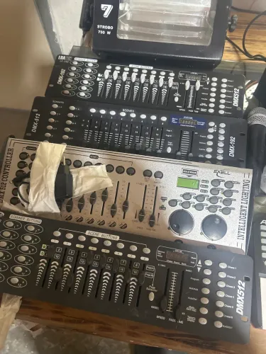 ? Mesa DMX 512 Profissional - Controle Total da Sua Iluminação!