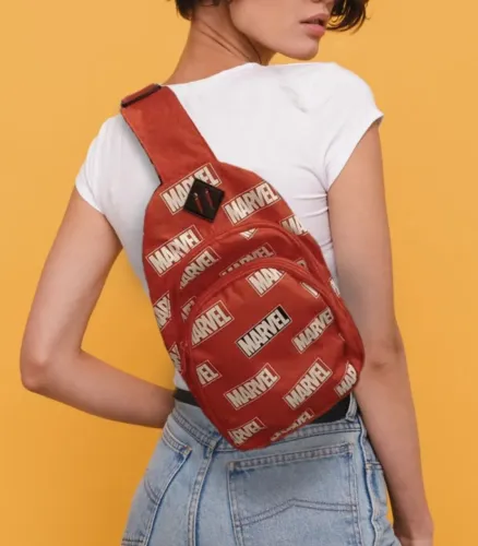 Bolsa Transversal Miniso Marvel