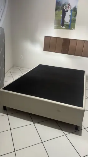 Vendo base cama casal