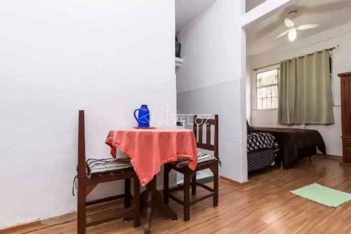 Apartamento : / Residencial / Santa Teresa