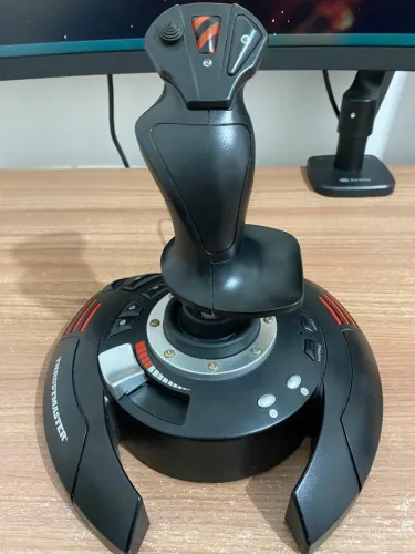 Joystick Thrustmaster T Flight Stick X