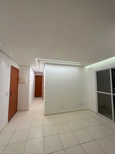Apartamento 2 quartos com varanda