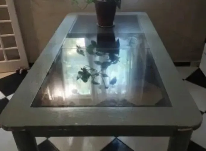 Mesa de madeira maciça 6 lugares