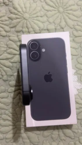 iPhone 17 impecável aceito troca