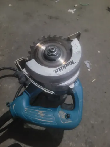 Makita 4100NH3