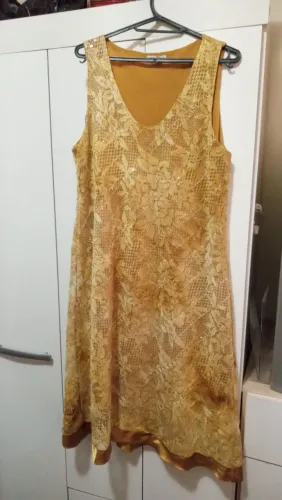 VESTIDO DOURADO DEGRADÊ COM PAETÊS